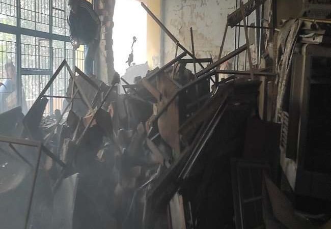 धमाके से दहला लुधियाना, पुराने कचहरी परिसर में विस्फोट से 2 की मौत, 6 घायल; देखें तस्वीरें