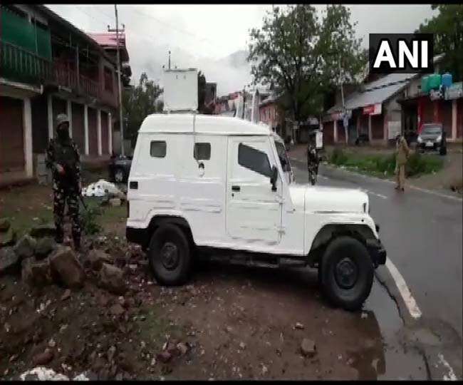 अनंतनाग मुठभेड़ में सुरक्षाबलों ने एक आतंकी को किया ढेर, गोलीबारी जारी