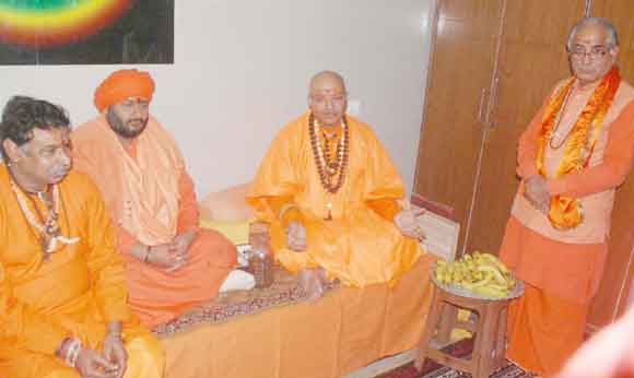 देश व धर्म को नहीं किया जा सकता अलग: अलखनाथ