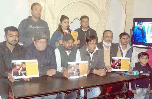 ओम इलेवन प्रोडक्शन ने अपनी पहली एलबम की लांच