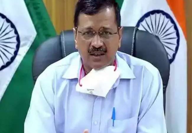 डॉक्टरों की हड़ताल पर अरविंद केजरीवाल ने पीएम नरेन्द्र मोदी को लिखा पत्र, कहा इन्हें अस्पताल में होना चाहिए न की सड़कों पर