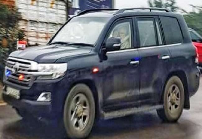 कानपुर में मौसम खराब, सड़क के रास्‍ते लखनऊ पहुंचे प्रधानमंत्री नरेन्द्र मोदी; यहां से जाएंगे नई दिल्ली