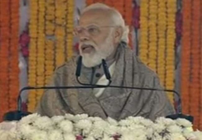 LIVE- PM Modi in Kanpur: पीएम ने कहा, पहले की सरकारों ने समय गंवा दिया, डबल स्पीड से काम कर रही डबल इंजन की सरकार