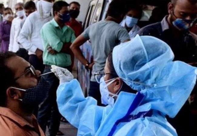 देश में ओमिक्रोन के 948 मामले, कोरोना के भी 10 हजार से ज्‍यादा केस मिले, दिल्ली और मुंबई में बढ़ते आंकड़ों ने डराया