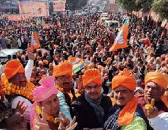 भाजपा की जनविश्वास यात्रा मे उमडी भीड