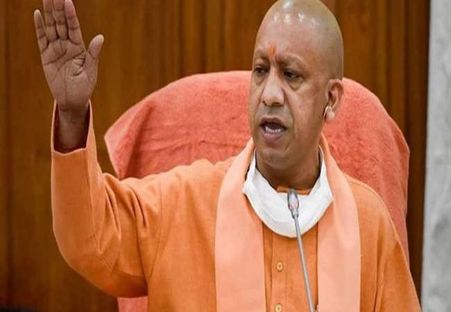 सीएम योगी आदित्यनाथ के चुनाव लड़ने की घोषणा के बाद डिमांड बढ़ी, इस क्षेत्र से लड़ाने की मांग तेज
