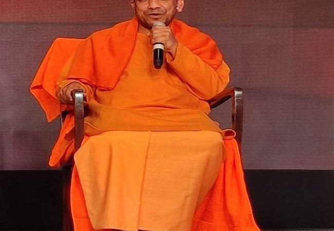 लखनऊ में मुख्यमंत्री योगी आदित्यनाथ बोले- अयोध्या राम मंदिर प्रांगण में बनेगा शहीदों का स्मारक