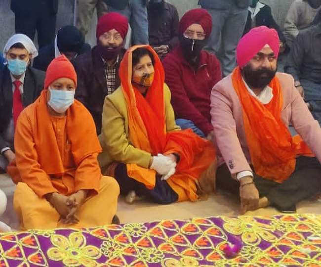 गुरु गोबिंद सिंह के प्रकाश पर्व पर सीएम योगी आदित्यनाथ बोले- गुरु परंपरा को सम्मान देना हमारा दायित्व