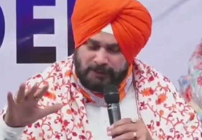 कांग्रेस का सीएम फेस कौन होगा, नवजोत सिंह सिद्धू बोले- यह हाईकमान नहीं, पंजाब के लोग तय करेंगे