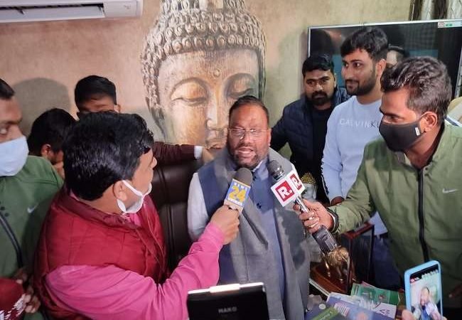 योगी आदित्यनाथ सरकार से इस्तीफा देने वाले स्वामी प्रसाद मौर्य के तेवर तल्ख, बोले- अभी देखिए आगे की धार