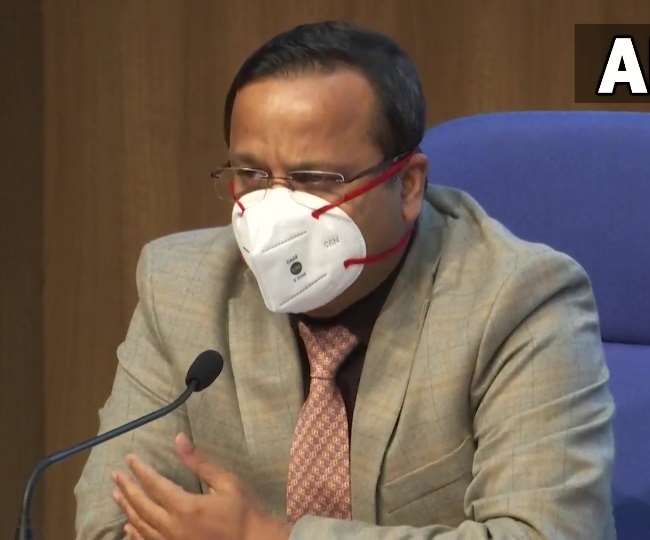पीएम मोदी की समीक्षा बैठक के बाद स्वास्थ्य मंत्रालय ने कोविड मरीजों की डिस्चार्ज नीति में किया बदलाव, जानें नए नियम