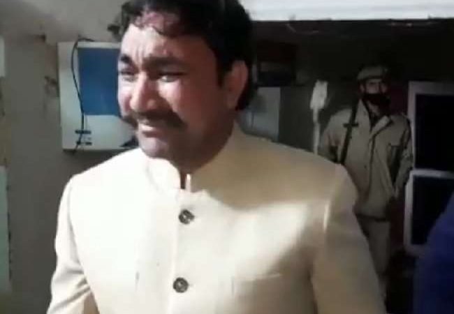 67 लाख देने के बाद भी टिकट नहीं, पढ़िए मुजफ्फरनगर थाने में क्‍यों फूट-फूटकर रोए बसपा नेता अरशद राणा