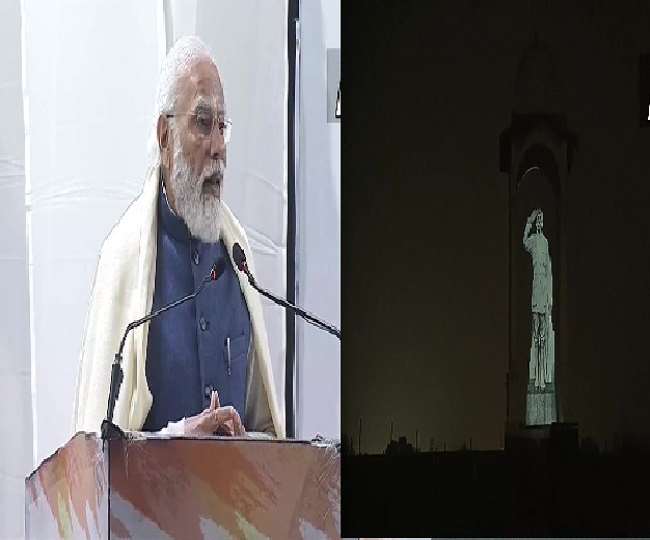 पीएम मोदी बोले, अतीत की गलतियों को सुधार रहा देश; इंडिया गेट पर सुभाष चंद्र बोस की होलोग्राम प्रतिमा का किया अनावरण