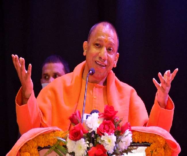 सीएम योगी आदित्यनाथ ने पाकिस्तान का नाम लेकर सपा पर किया बड़ा हमला, बोले- समाजवादियों के नस-नस में दौड़ रहा तमंचावाद
