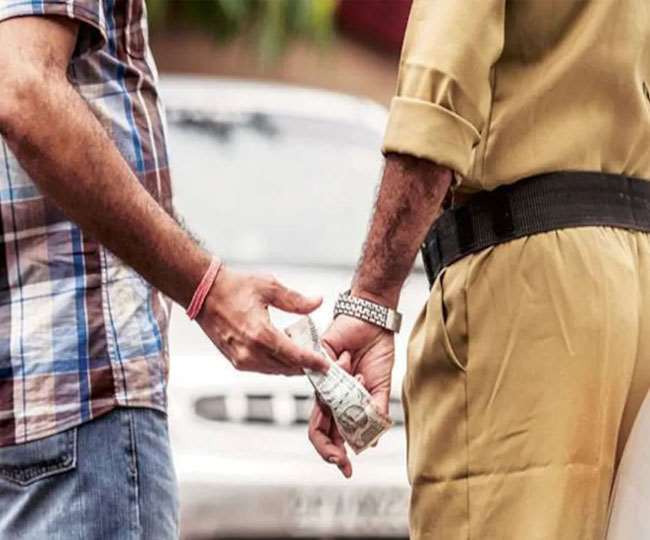 Corruption Perception Index: भारत में कम हुआ भ्रष्टाचार, 40 अंकों के साथ 85वां स्थान