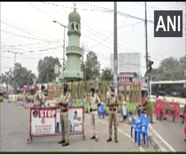 गणतंत्र दिवस पर गुंटूर के जिन्ना टावर पर तिरंगा फहराने की कोशिश नाकाम, हिरासत में लिए गए हिंदू वाहिनी के कार्यकर्ता