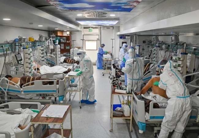 केंद्र सरकार ने 28 फरवरी तक बढ़ाए कोरोना संबंधी प्रतिबंध, गृह सचिव अजय भल्ला ने राज्यों को पत्र लिखकर दी यह सलाह