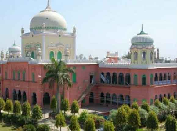 एक बार फिर विवाद में आया दारूल उलूम का फतवा