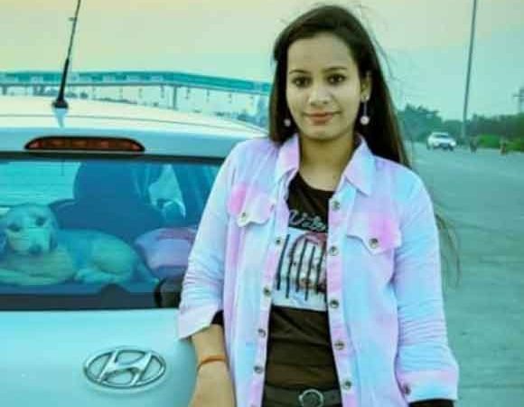 मुख्यमंत्री योगी से बालिकाओं की बालिका महाविद्यालय व डिप्लोमा कालिज की मांग’