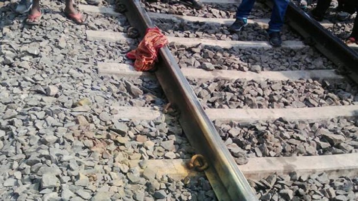 झारखंड: गिरिडीह में नक्सलियों ने रेलवे ट्रैक पर किया धमाका, कई ट्रेनों के रूट बदले