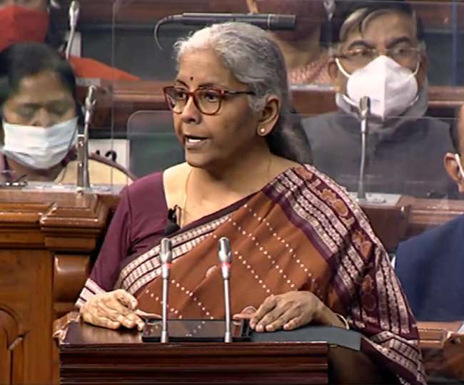 Budget 2022 LIVE: वित्त मंत्री निर्मला सीतारमण का ऐलान, इस साल शुरू की जाएगी 5G सेवा