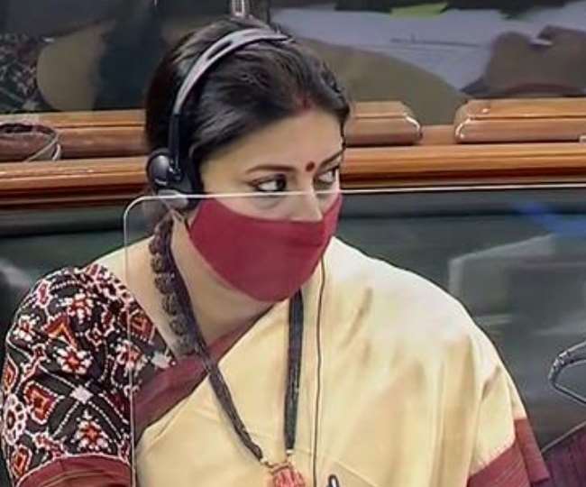 क्या पीएम मोदी ने स्मृति ईरानी को मंत्रिमंडल से निकाला? जानिए वायरल संदेश का सच