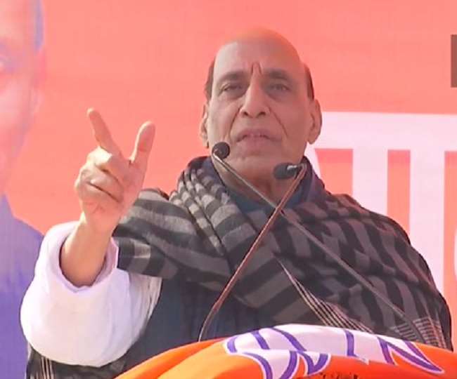 UP Election 2022: मथुरा में रक्षा मंत्री राजनाथ सिंह बोले- राजनीति सिर्फ सरकार बनाने के लिए नहीं, समाज बनाने के लिए हो