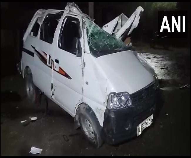 उत्तर प्रदेश: रामपुर में भयंकर सड़क हादसा, पांच की मौत; शादी समारोह से लौट रहे थे वापस