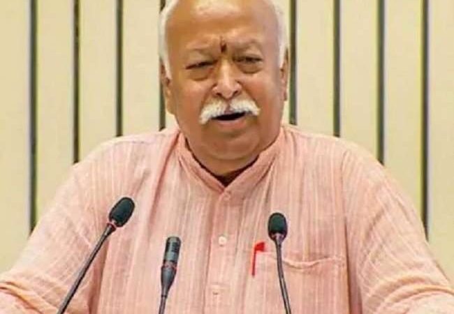 ‘विद्वान’ के तौर पर किया पंडित शब्द का उपयोग, मोहन भागवत के जातिवाद वाले बयान पर बोला RSS