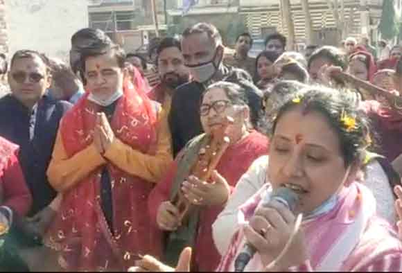 श्रद्धालुओं ने प्रभातफेरी का किया भव्य स्वागत