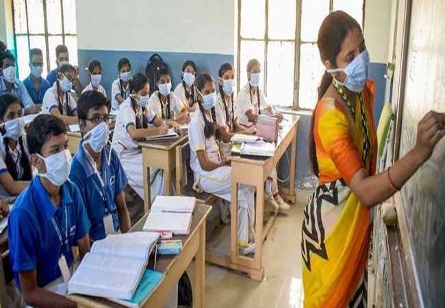School Reopen:यूपी सहित इन राज्यों में कल से खुलेंगे प्राथमिक स्कूल, जानें- अन्य राज्यों का हाल