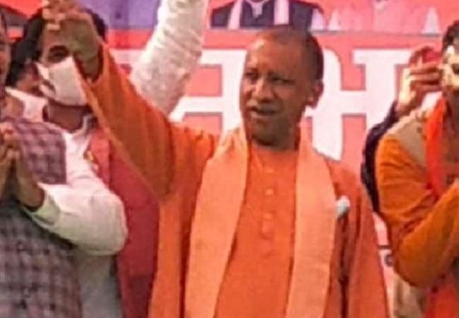 UP Election 2022: हमीरपुर में मुख्यमंत्री योगी आदित्यनाथ बोले- हमने बोतल में बंद कर दिया सपा, बसपा और कांग्रेस का जिन्न