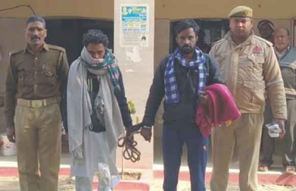 पुलिस के हत्थे चढ़े नशीले पदार्थों के दो तस्कर