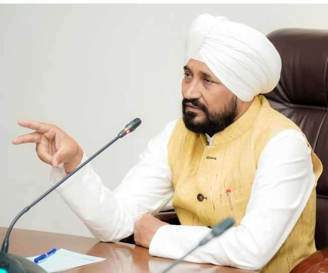 सीएम चरणजीत सिंह चन्नी ने पीएम मोदी से कुमार विश्वास के केजरीवाल पर लगाए आरोपों की जांच की मांग की