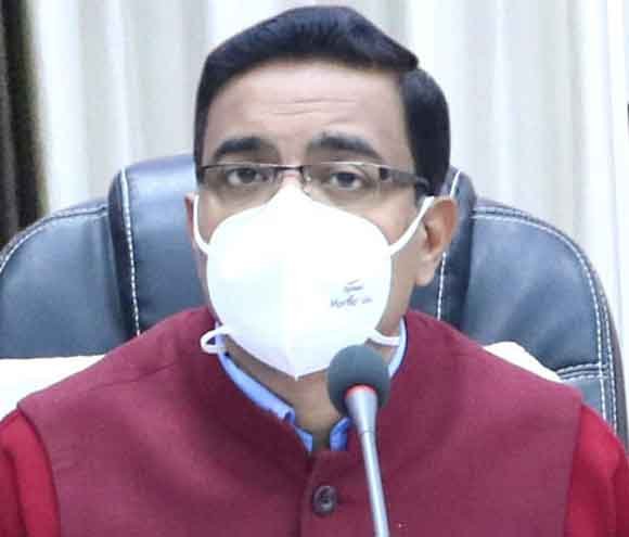 शहर को जाम से मुक्ति के लिए बस अड्डों का बाहर जाना जरुरी: मंडलायुक्त