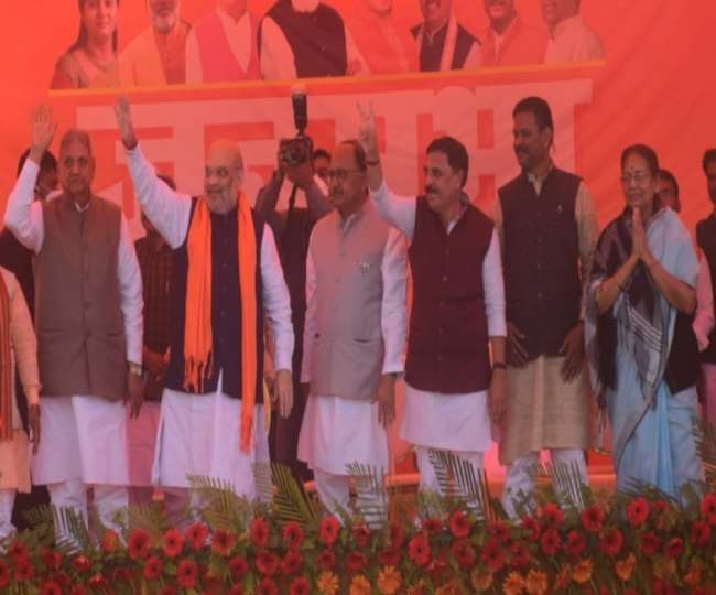 UP Election 2022: प्रयागराज में अमित शाह का रोड शो, बोले- सपा ने आतंक और भाजपा ने बनाया डिफेंस कारीडोर