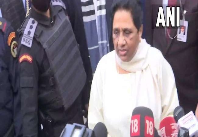UP Election 2022: लखनऊ में मतदान के बाद मायावती का बड़ा बयान, बोलीं-समाजवादी पार्टी के खुश नहीं हैं मुसलमान