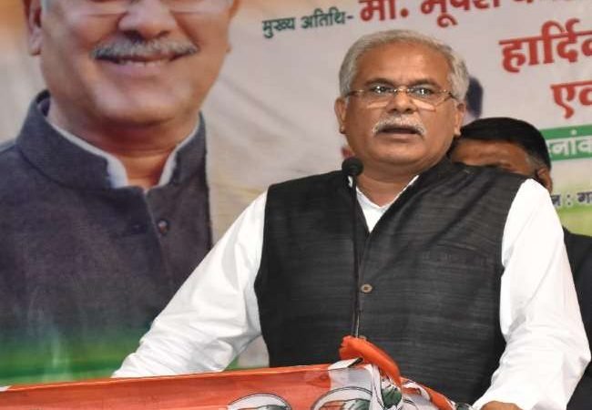 UP Elections 2022: गोरखपुर में बोले छत्‍तीसगढ़ के सीएम भूपेश बघेल, सीएम के निवास स्थल पर छोड़ दें छुट्टा पशु