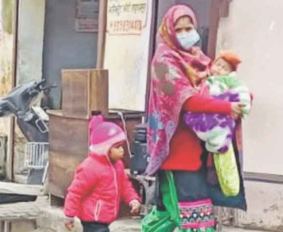 बेमौसमी बारिश ने कराया ठंड का एहसास, फसलों को हुआ नुकसान