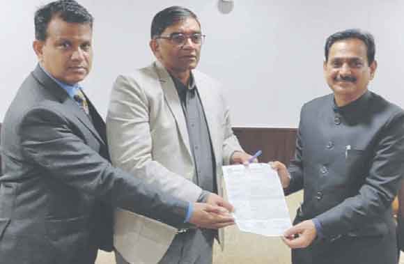 कचहरी परिसर की जल निकासी व सीवरेज व्यवस्था दुरुस्त करने की मांग