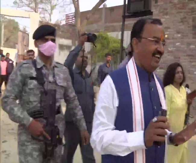 Prayagraj Election 2022 Voting LIVE: नौ बजे तक प्रयागराज में 7.1, कौशांबी में 11.40 प्रतिशत मतदान