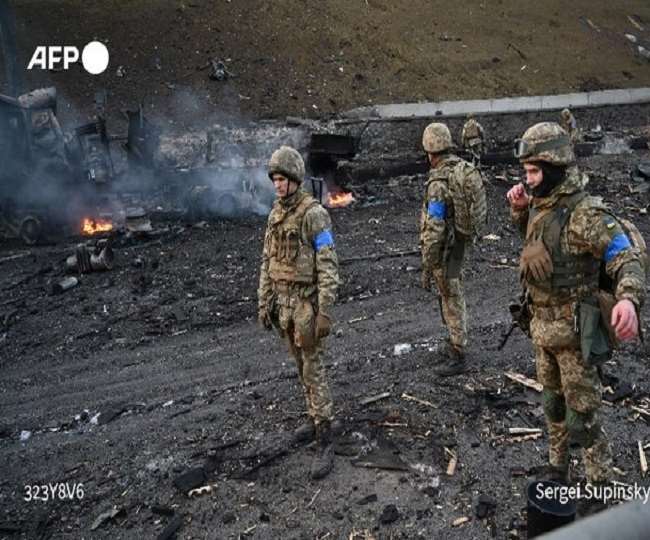 Russia Ukraine War LIVE: अब तक करीब 240 मौतें, मास्को के सेंट्रल बैंक पर लगा प्रतिबंध