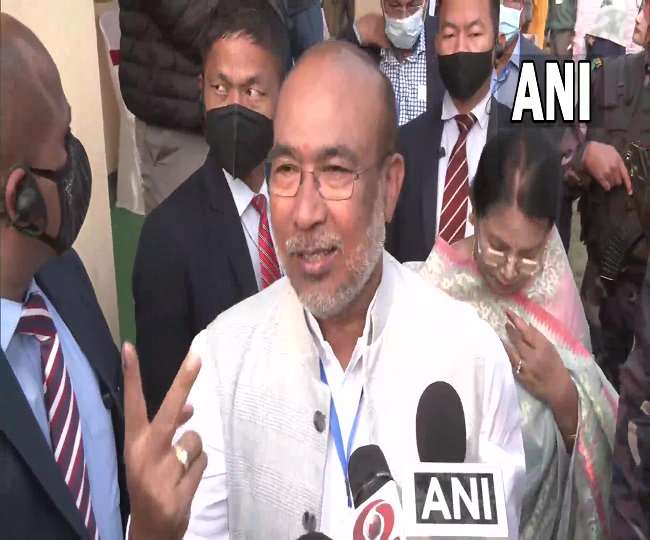 Manipur Elections 2022: मणिपुर के पहले चरण में 38 सीटों पर वोटिंग शुरू, सीएम बीरेन सिंह ने वोट कर किया जीत का दावा