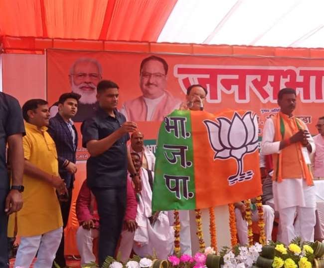 UP Election 2022 : जौनपुर में बोले जेपी नड्डा- ‘रामभक्तों पर गोली चलवाने वाली सपा काे देना है जवाब’