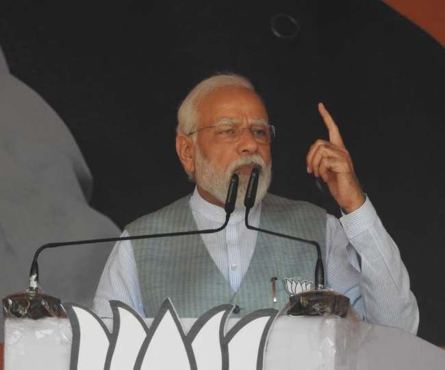 UP Elections 2022: पीएम नरेन्‍द्र मोदी का कांग्रेस व सपा पर बड़ा हमला, कहा- परिवारवादी जब सत्ता में आते हैं तो अकूत संपत्ति कमाते हैं