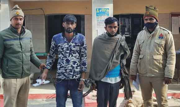 चोरी के योजना बनाने तीन आरोपी गिरफ्तार