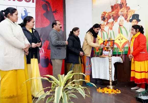 द दून वैली स्कूल में वसन्तोत्सव कार्यक्रम किया गया आयोजन