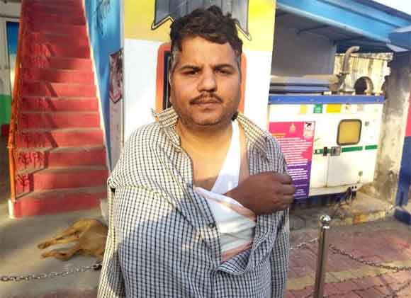 कहासुनी होने पर तीन युवकों ने एक युवक को किया मारपीट कर घायल