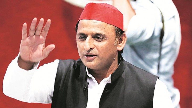 अखिलेश यादव का ट्वीट- खेत बचाओ तार से, किसान बचाओ थार से