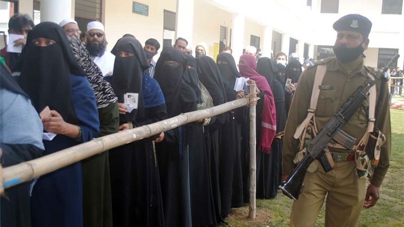 देवबंद विधानसभा: मतदाताओं ने जमकर डाले वोट, 72 प्रतिशत हुआ मतदान